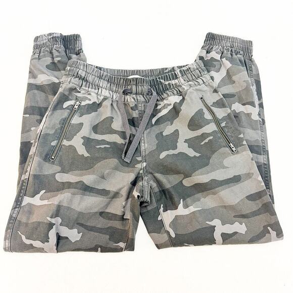 TNA Green Camouflage Printed Jogger Drawstring Style Pant Size XS - Picture 4 of 9